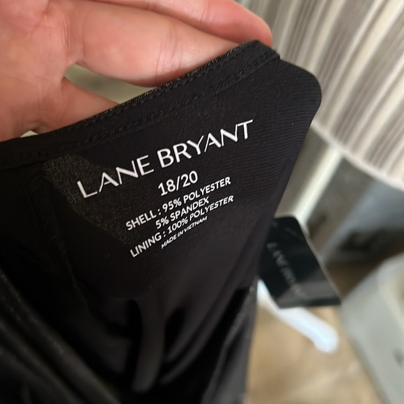 1 hour sale. Lane Bryant, sleeveless silver sparkle top, size 18/20 - Picture 2 of 5